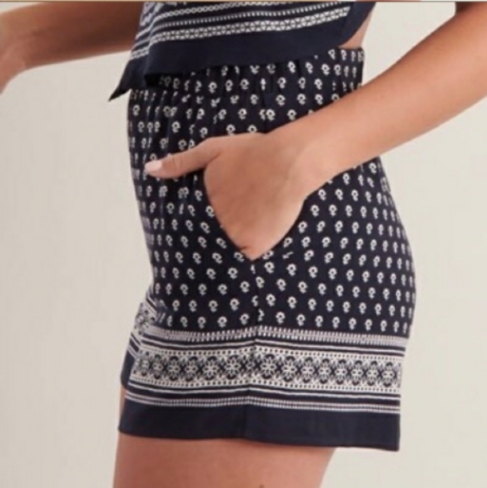 Garage shorts NWT - Picture 3 of 3